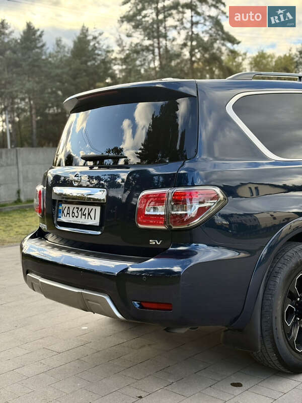 Позашляховик / Кросовер Nissan Armada 2018 в Львові