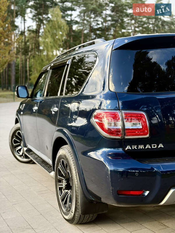 Позашляховик / Кросовер Nissan Armada 2018 в Львові