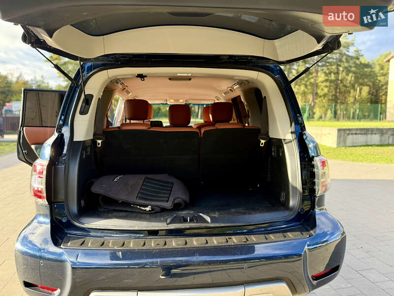 Позашляховик / Кросовер Nissan Armada 2018 в Львові