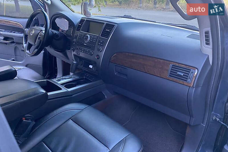 Внедорожник / Кроссовер Nissan Armada 2013 в Киеве фото 11 Внедорожник / Кроссовер Nissan Armada 2013 в Киеве