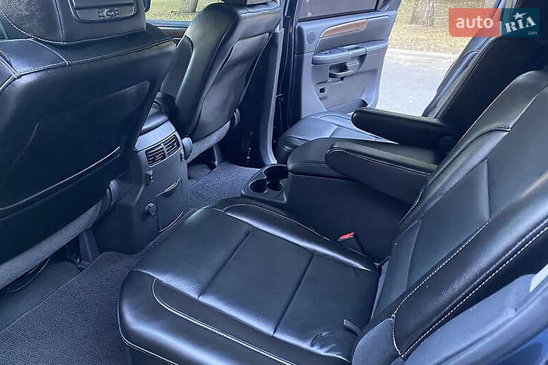 Внедорожник / Кроссовер Nissan Armada 2013 в Киеве фото 18 Внедорожник / Кроссовер Nissan Armada 2013 в Киеве