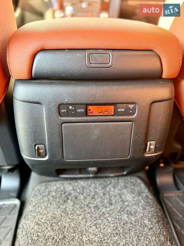 Внедорожник / Кроссовер Nissan Armada 2018 в Ивано-Франковске фото 16 Внедорожник / Кроссовер Nissan Armada 2018 в Ивано-Франковске