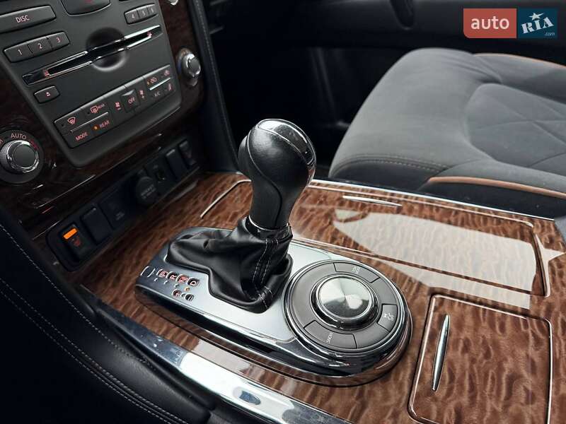 Внедорожник / Кроссовер Nissan Armada 2017 в Запорожье