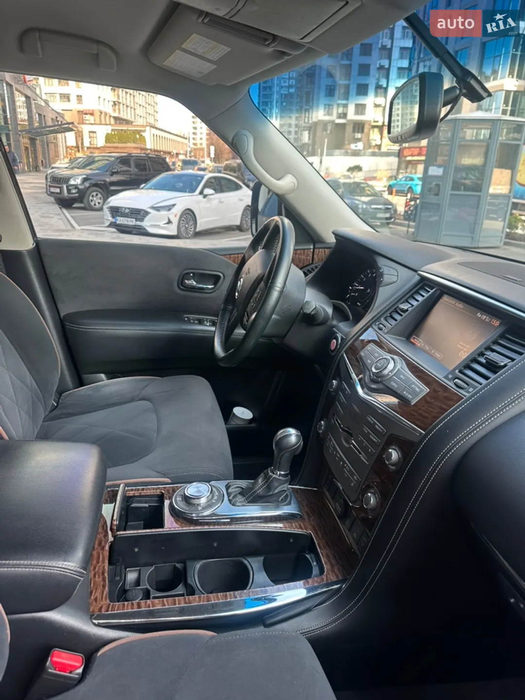 2017 Nissan Armada - мініатюра 31