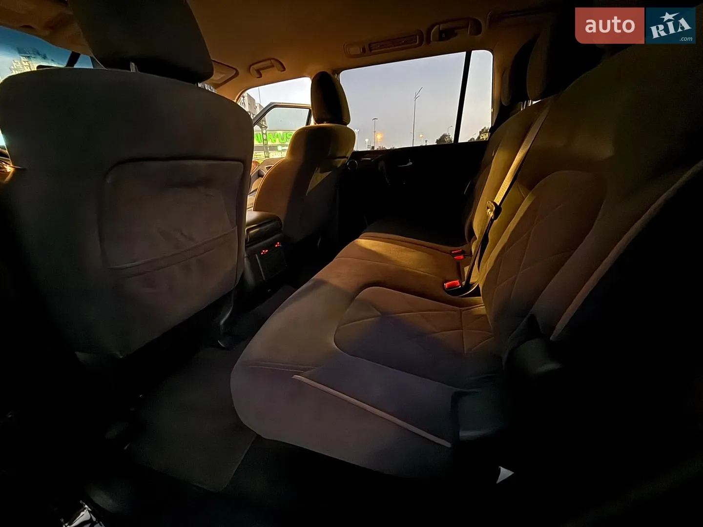 2017 Nissan Armada - мініатюра 7