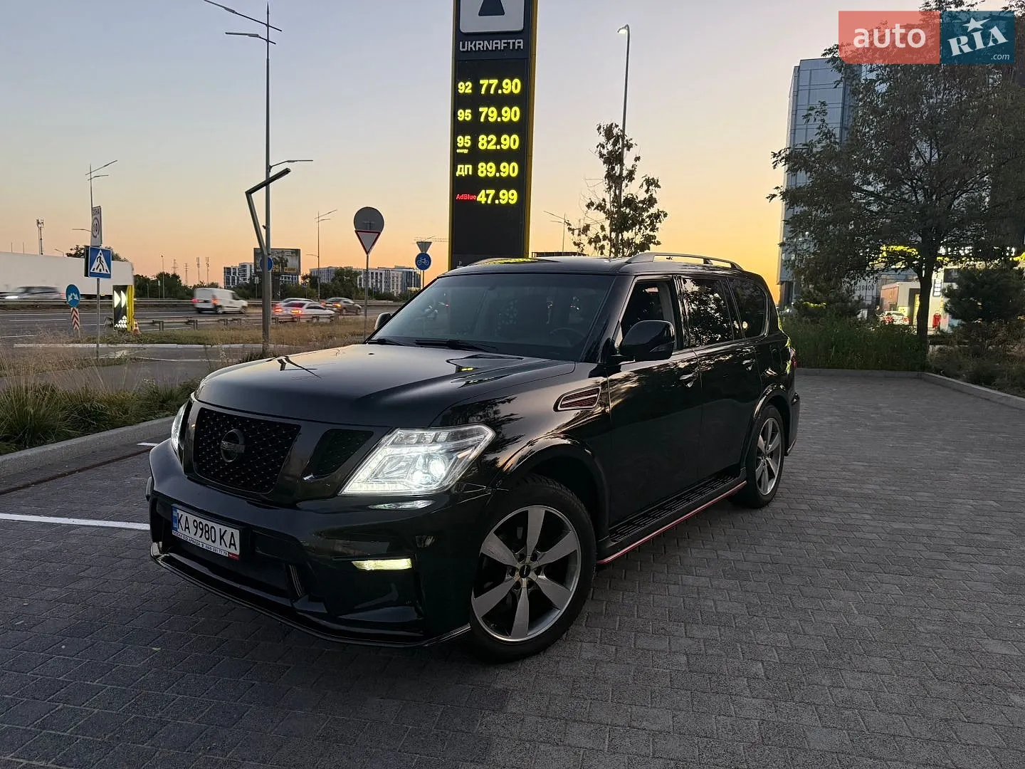 2017 Nissan Armada - мініатюра 4