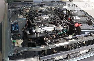 Седан Nissan Bluebird 1988 в 