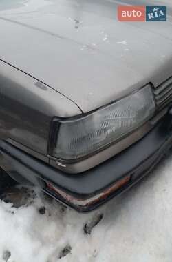 Седан Nissan Bluebird 1988 в Хмельницком