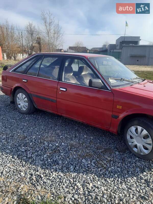 Універсал Nissan Bluebird 1986 в Здолбуніві