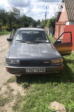 Седан Nissan Bluebird 1988 в Костопілі