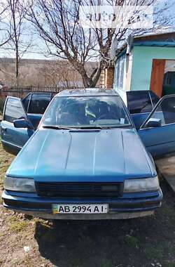 Седан Nissan Bluebird 1986 в Жмеринке