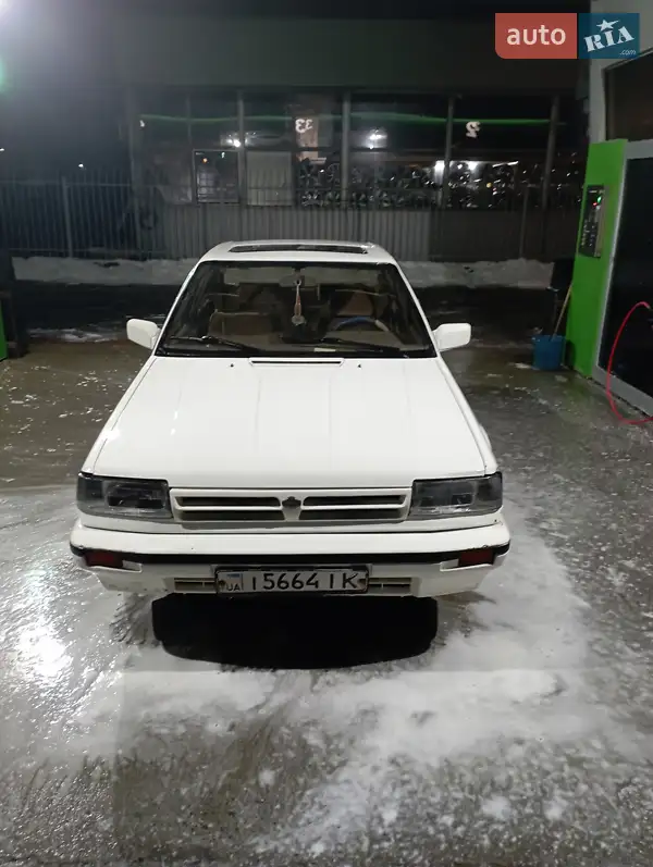 Nissan Bluebird 1988