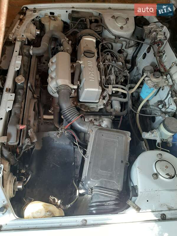 Универсал Nissan Bluebird 1987 в Белой Церкви