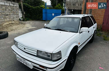 Універсал Nissan Bluebird 1990 в 