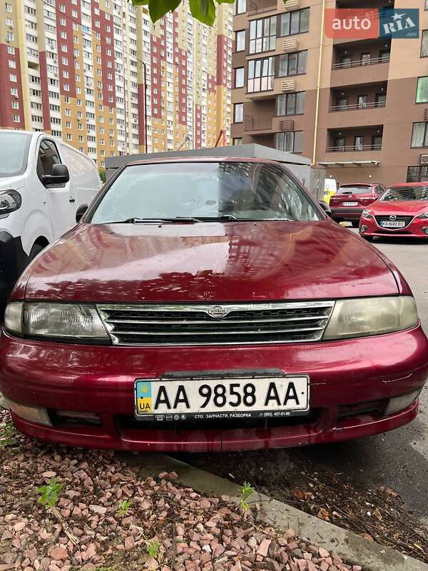 Nissan Bluebird 1997