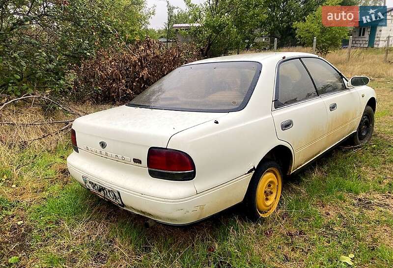 Nissan Bluebird 1992