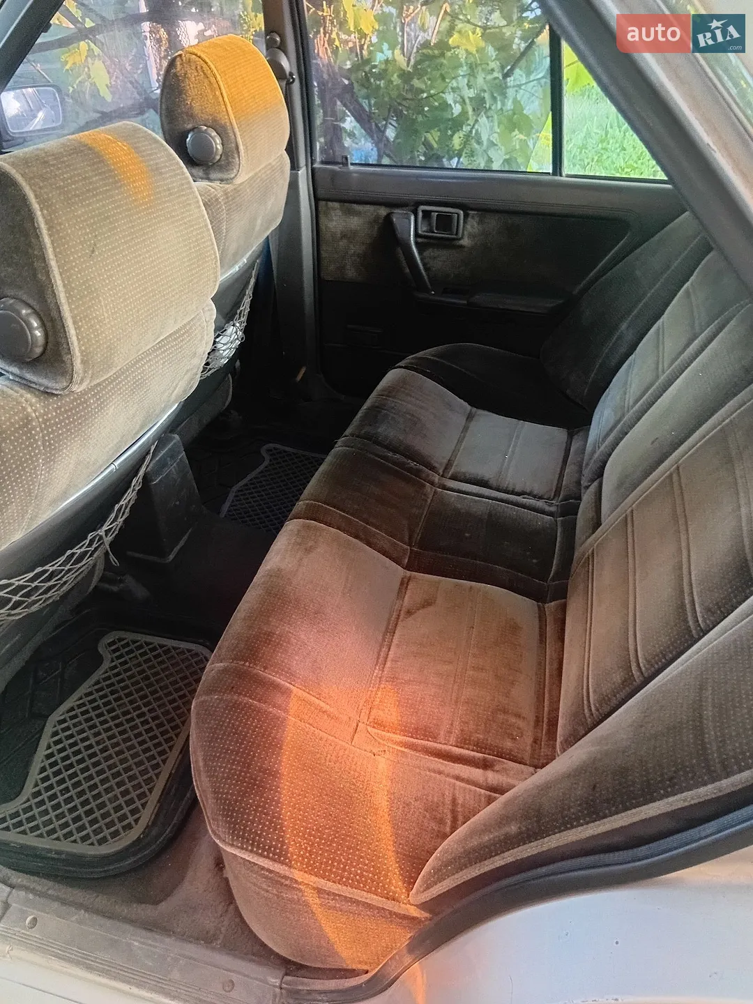 NISSAN BLUEBIRD 1986 VIN JN100HT12U0109339 фото оголошення 7 з 8