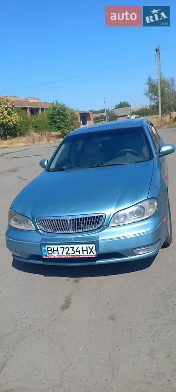 Nissan Cefiro 2004