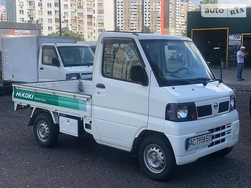 Минивэн Nissan Clipper 2011 в 