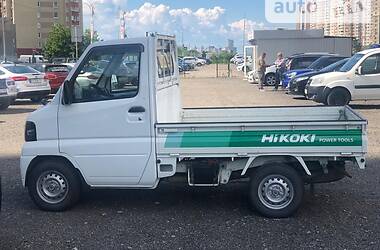 Минивэн Nissan Clipper 2011 в 