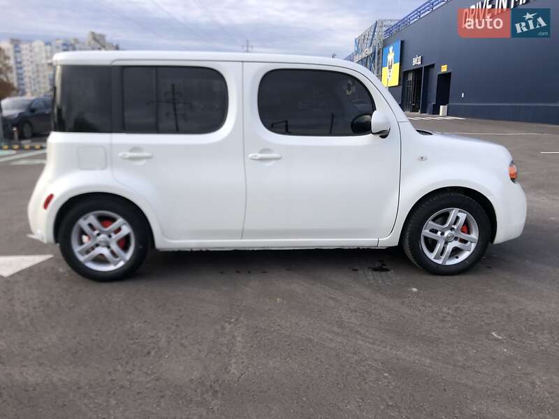 Минивэн Nissan Cube 2011 в Киеве