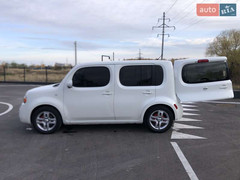 Минивэн Nissan Cube 2011 в Киеве