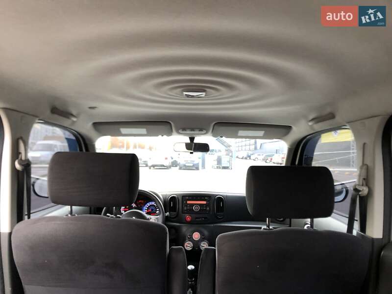 Минивэн Nissan Cube 2011 в Киеве