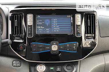 Мінівен Nissan e-NV200 2015 в 