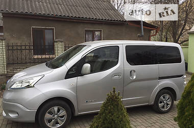 Минивэн Nissan e-NV200 2014 в Киеве