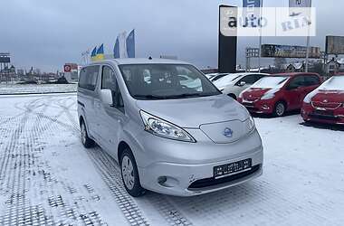 Минивэн Nissan e-NV200 2017 в Львове