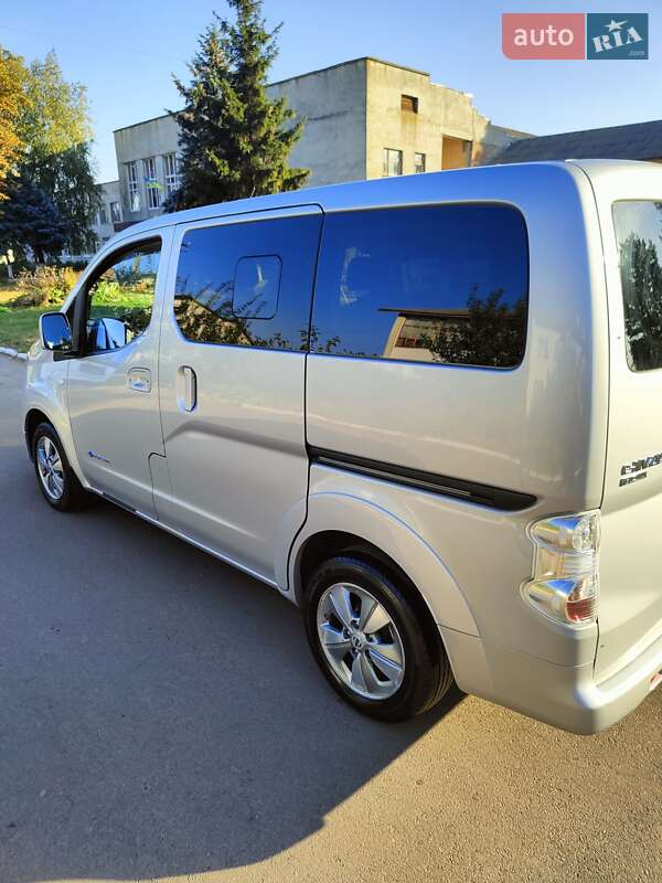 Минивэн Nissan e-NV200 2016 в Житомире