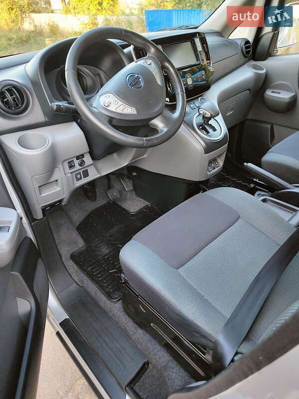 Минивэн Nissan e-NV200 2016 в Житомире