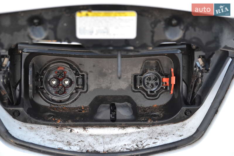 Грузовой фургон Nissan e-NV200 2020 в Луцке