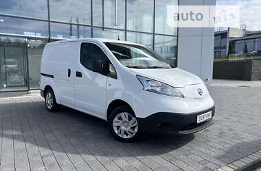 Грузовой фургон Nissan e-NV200 2018 в Львове