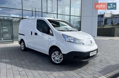 Вантажний фургон Nissan e-NV200 2018 в Львові