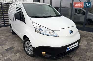 Вантажний фургон Nissan e-NV200 2016 в Рівному