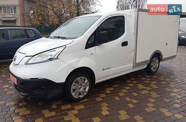 Вантажний фургон Nissan e-NV200 2018 в Вінниці