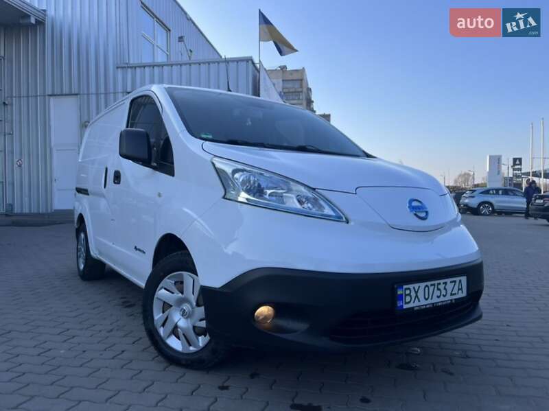Nissan e-NV200 2020