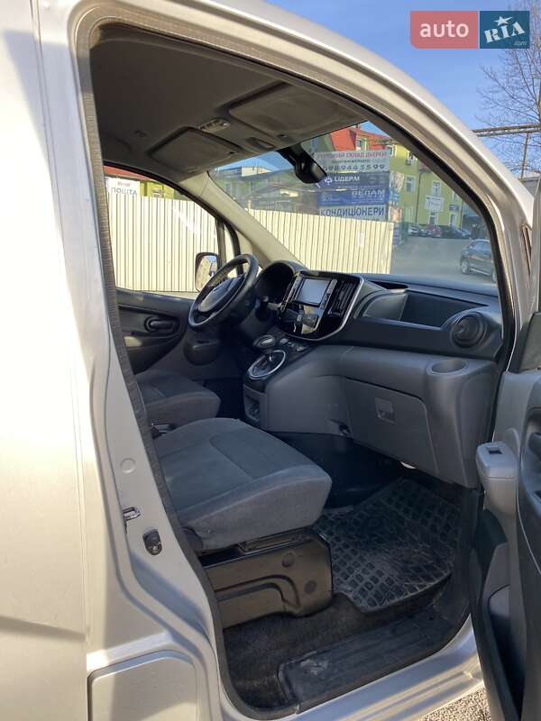 Мінівен Nissan e-NV200 2014 в Львові