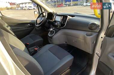 Минивэн Nissan e-NV200 2018 в 