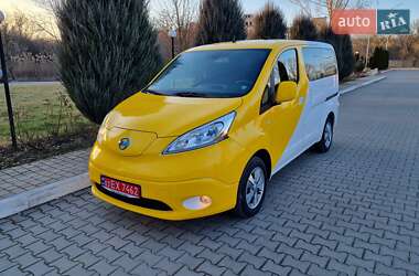 Мінівен Nissan e-NV200 2019 в Чернівцях