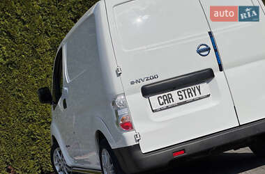 Вантажний фургон Nissan e-NV200 2020 в 