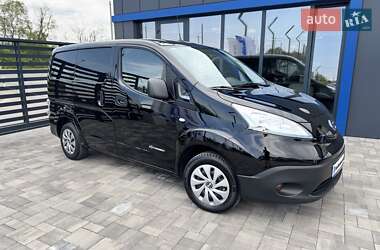 Вантажний фургон Nissan e-NV200 2021 в 