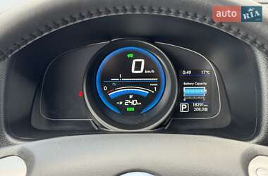 Вантажний фургон Nissan e-NV200 2021 в 