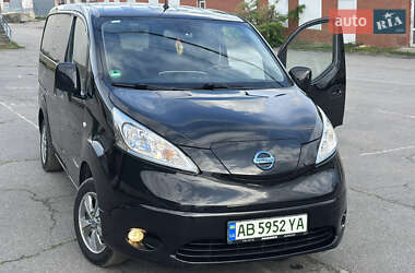 Мінівен Nissan e-NV200 2019 в 