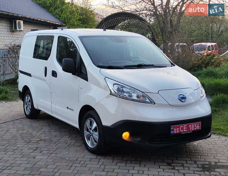 Nissan e-NV200 2019
