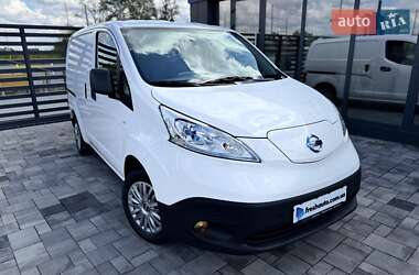 Вантажний фургон Nissan e-NV200 2021 в 