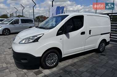 Вантажний фургон Nissan e-NV200 2021 в 