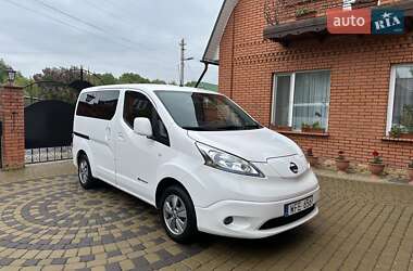 Мінівен Nissan e-NV200 2019 в 