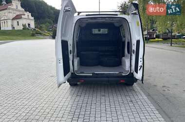 Грузовой фургон Nissan e-NV200 2019 в 